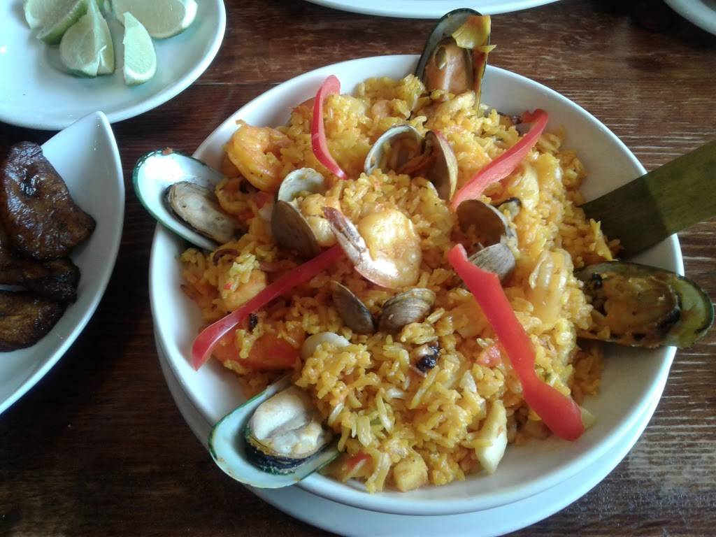 La Pequena Colombia | bakery | 6312 N Armenia Ave, Tampa, FL 33604, USA | 8138768338 OR +1 813-876-8338