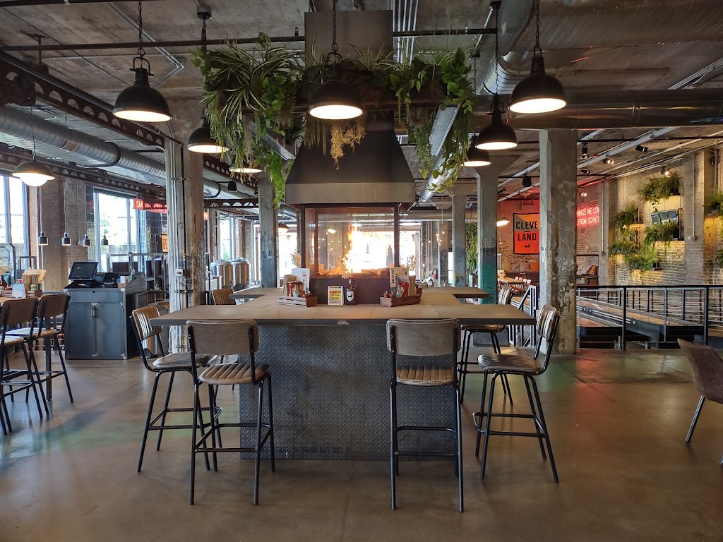 BrewDog Cleveland Outpost | restaurant | 1956 Carter Rd, Cleveland, OH 44113, USA | 2163672494 OR +1 216-367-2494