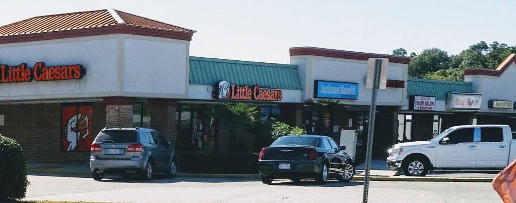Little Caesars Pizza | meal takeaway | 2642-15 Carolina Beach Rd, Wilmington, NC 28412, USA | 9108338586 OR +1 910-833-8586