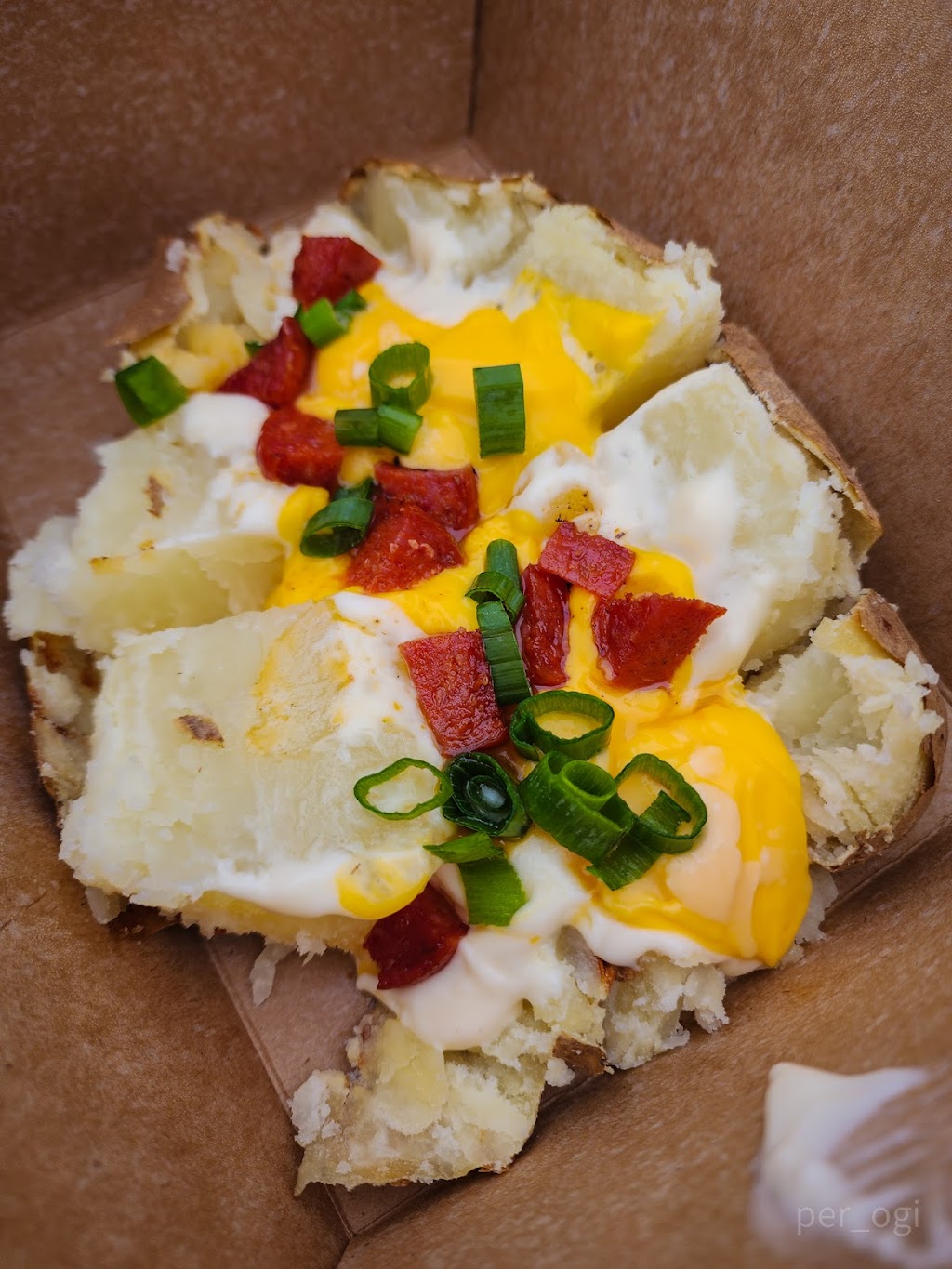 Taters | restaurant | 994 Willey St, Morgantown, WV 26505, USA | 3042125731 OR +1 304-212-5731