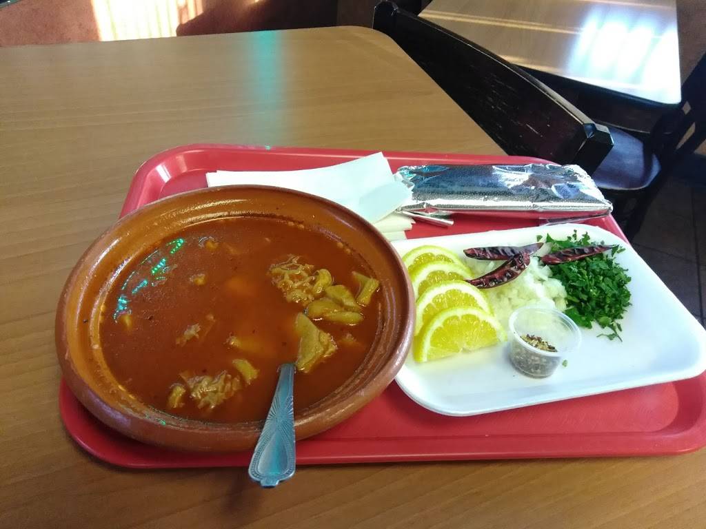 Arsenios Mexican Food | restaurant | 3422 N Cedar Ave, Fresno, CA 93726, USA | 5592439118 OR +1 559-243-9118