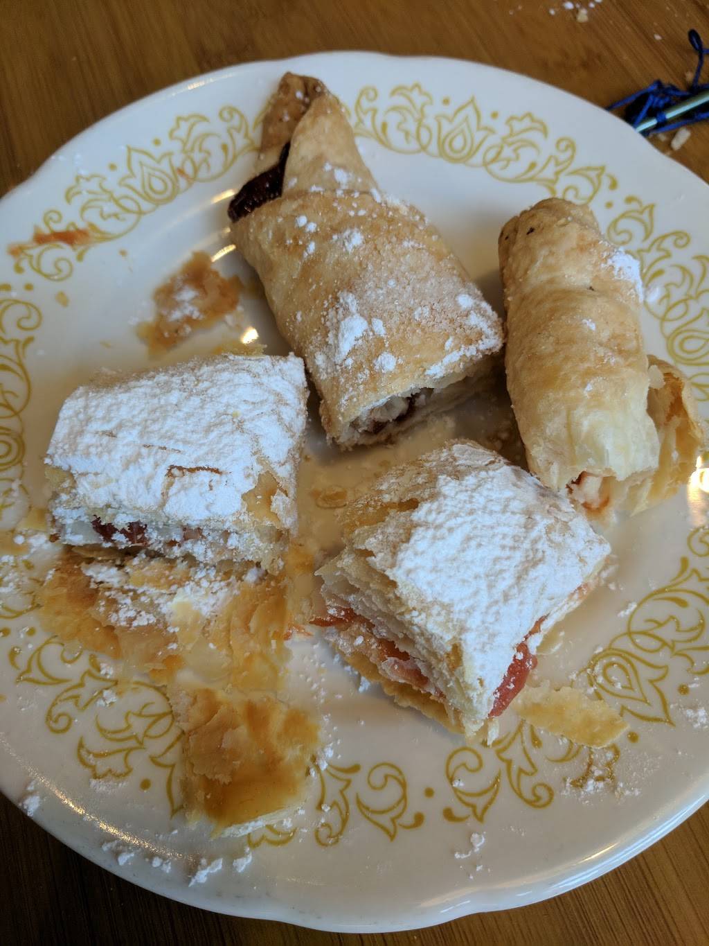 El Sabor Restaurant | restaurant | 176 Diamond St, Philadelphia, PA 19122, USA | 2154261055 OR +1 215-426-1055