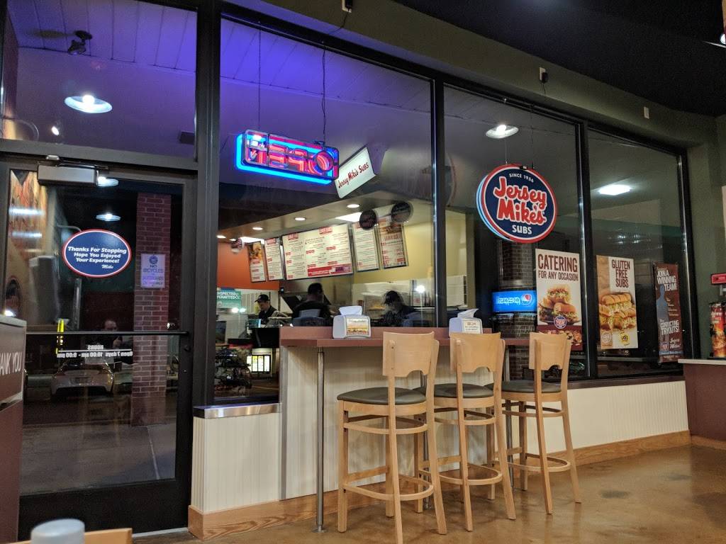 Jersey Mikes Subs | restaurant | 5255 Library Rd, Bethel Park, PA 15102, USA | 4128331345 OR +1 412-833-1345