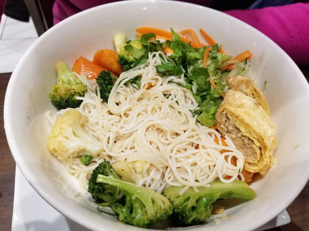 Pho Today Bridgewater | restaurant | 623 E Main St, Bridgewater, NJ 08807, USA | 9088644111 OR +1 908-864-4111