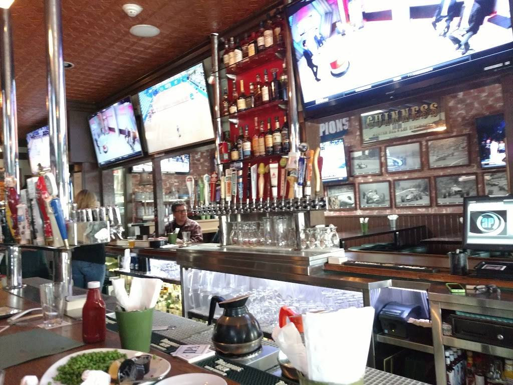 Sonny McLeans Irish Pub | restaurant | 2615 Wilshire Blvd, Santa Monica, CA 90403, USA | 3104491811 OR +1 310-449-1811