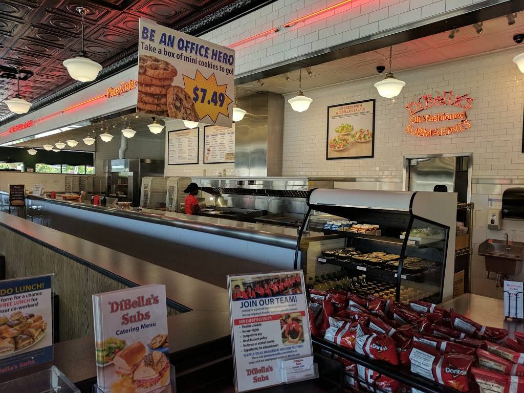 DiBellas | meal takeaway | 435 Boardman Poland Rd, Youngstown, OH 44512, USA | 3307299670 OR +1 330-729-9670