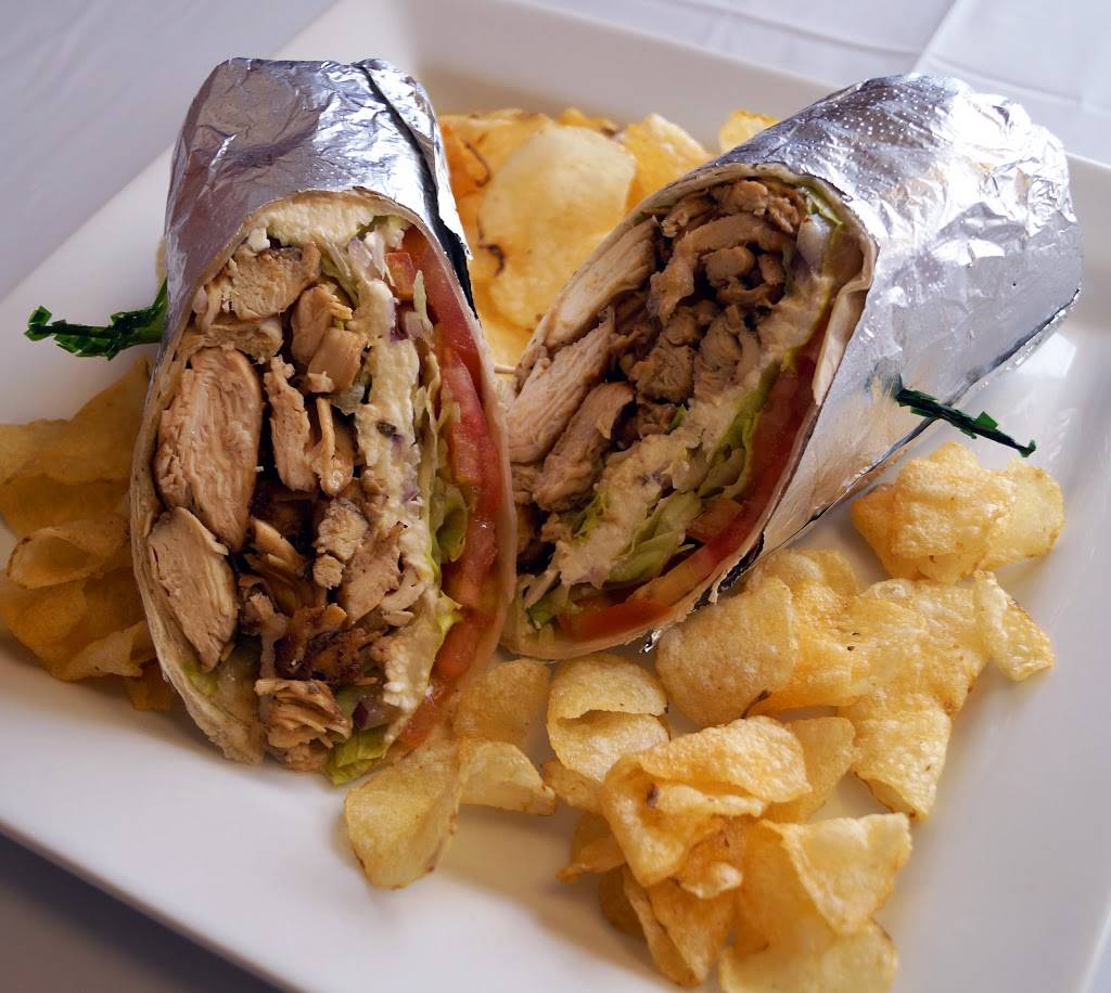 Royal Roast Beef & Seafood | restaurant | 475 Main St, Stoneham, MA 02180, USA | 7814387779 OR +1 781-438-7779