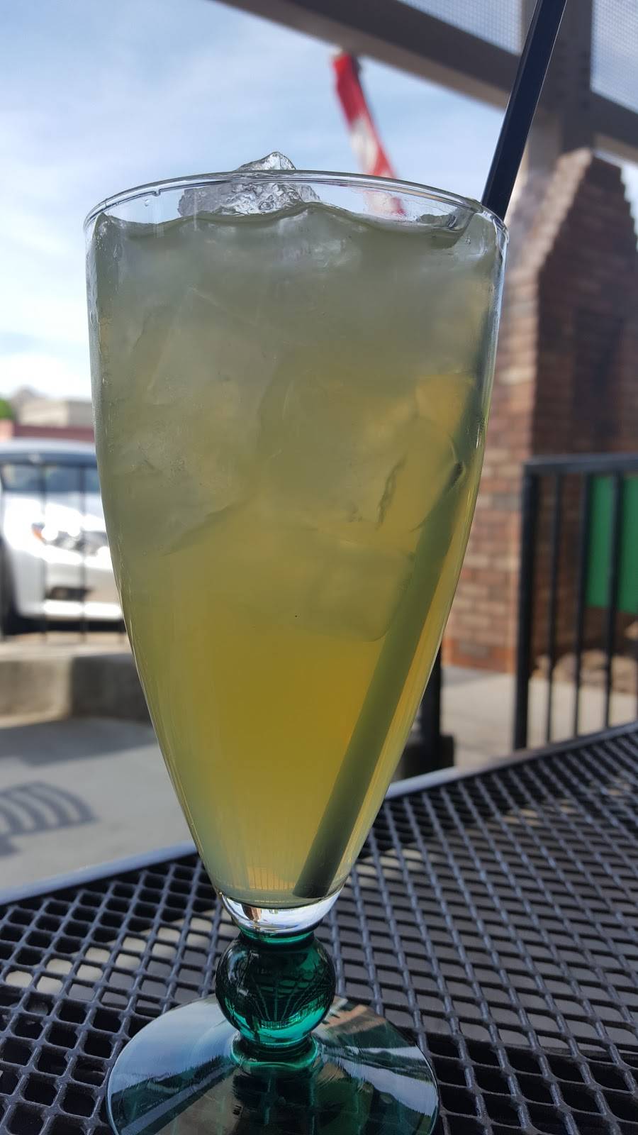 Clancys Pub Pizza and Grill | restaurant | 3697, 4432 N Miller Rd, Scottsdale, AZ 85251, USA | 4809908797 OR +1 480-990-8797