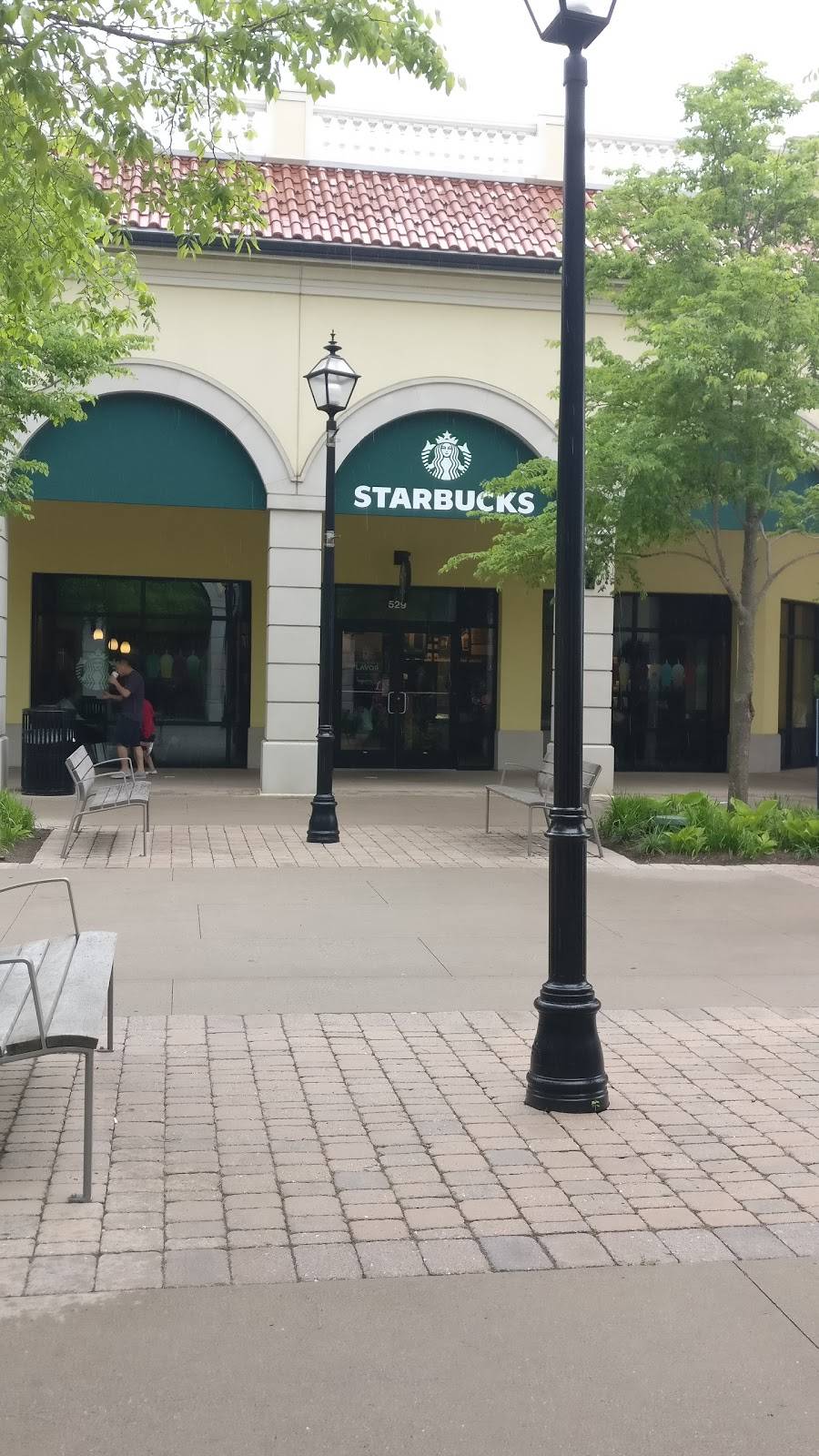 Starbucks | cafe | 529 The Arches Cir, Deer Park, NY 11729, USA | 6312420802 OR +1 631-242-0802