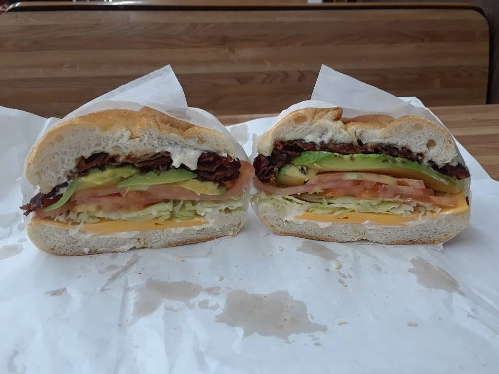 Union Blvd Deli | restaurant | 2116 Union Blvd, Bay Shore, NY 11706, USA | 6316478880 OR +1 631-647-8880