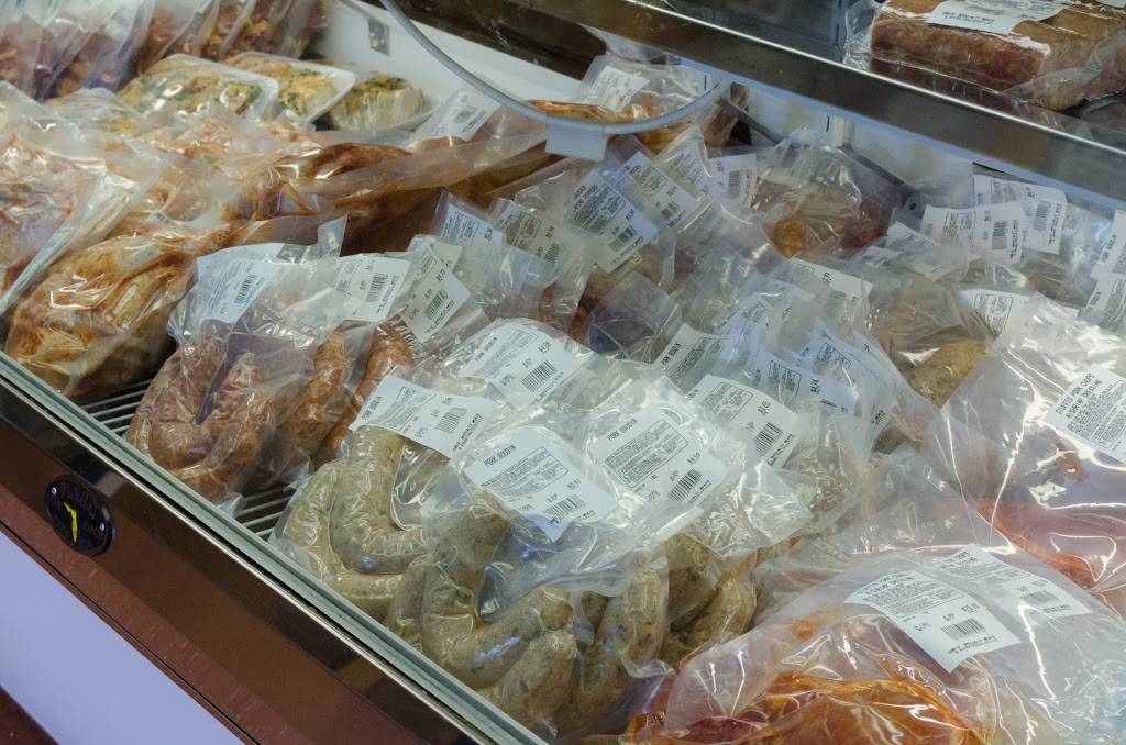 Chris Specialty Foods | restaurant | 3075 Millerville Rd #2830, Baton Rouge, LA 70816, USA | 2257551783 OR +1 225-755-1783