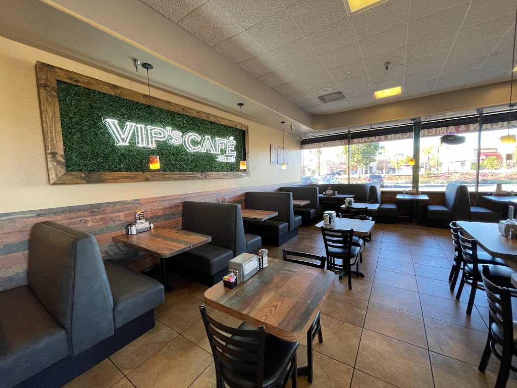 VIP’s Cafe | restaurant | 25030 Hancock Ave, Murrieta, CA 92562, USA | 9513047999 OR +1 951-304-7999