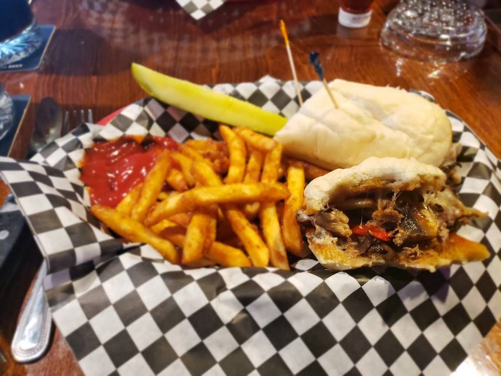 Lumpys Sports Grill NW Expressway | restaurant | 5909 Northwest Expy, Oklahoma City, OK 73132, USA | 4057287000 OR +1 405-728-7000