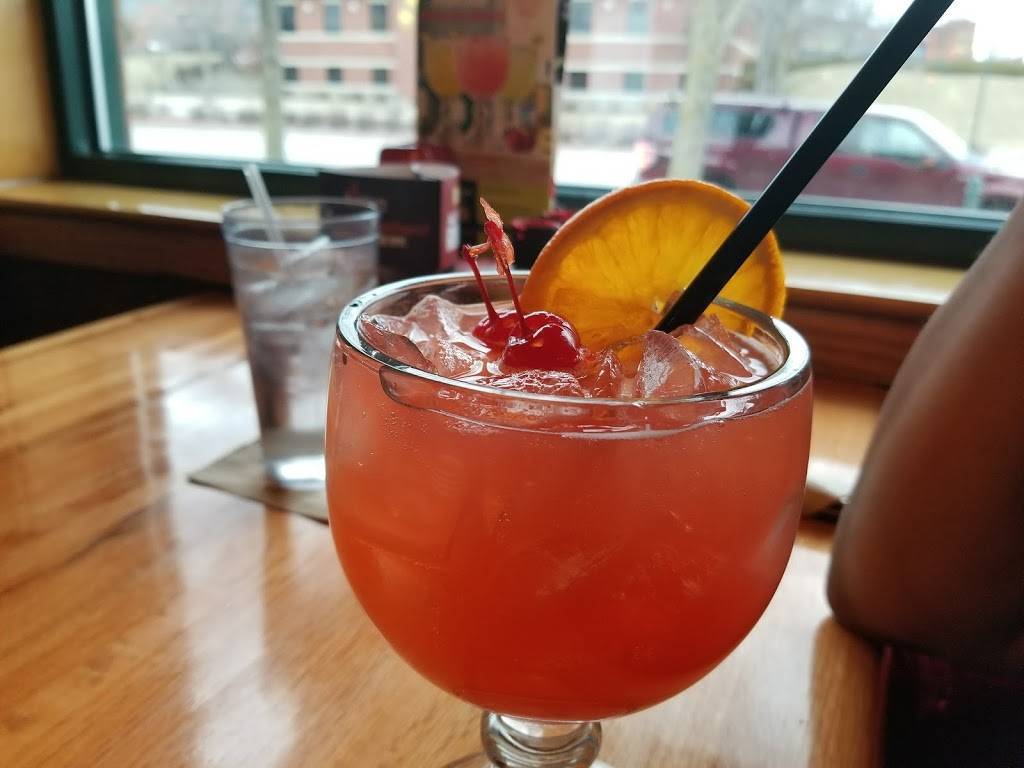 Applebees Grill + Bar | restaurant | 200 12th Ave, Coralville, IA 52241, USA | 3193581986 OR +1 319-358-1986