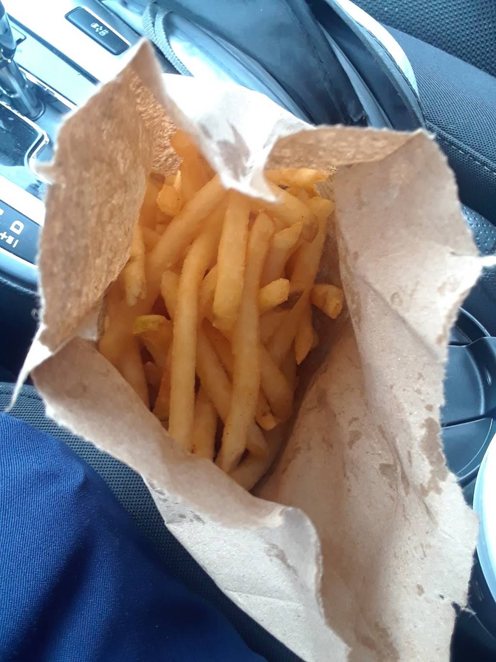 Moms Burgers | restaurant | 336 W Alondra Blvd, Compton, CA 90220, USA | 3106326622 OR +1 310-632-6622