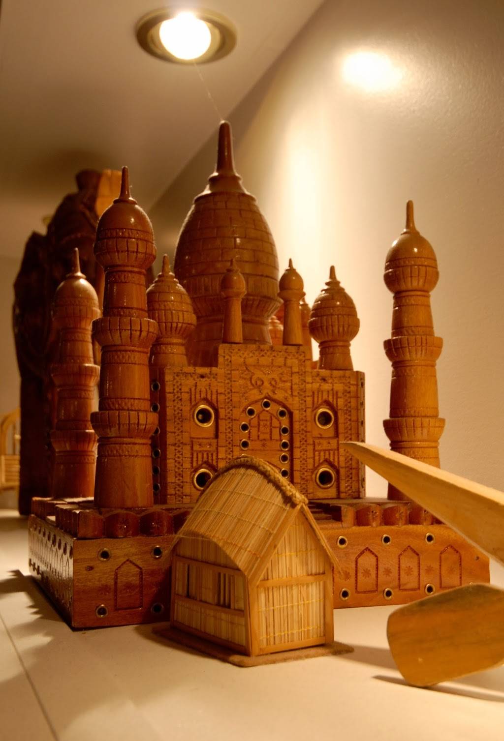 Lal Kella Tandoori | restaurant | 90 Boulevard Saint-Jean-Baptiste, Châteauguay, QC J6K 3A6, Canada | 4506921999 OR +1 450-692-1999