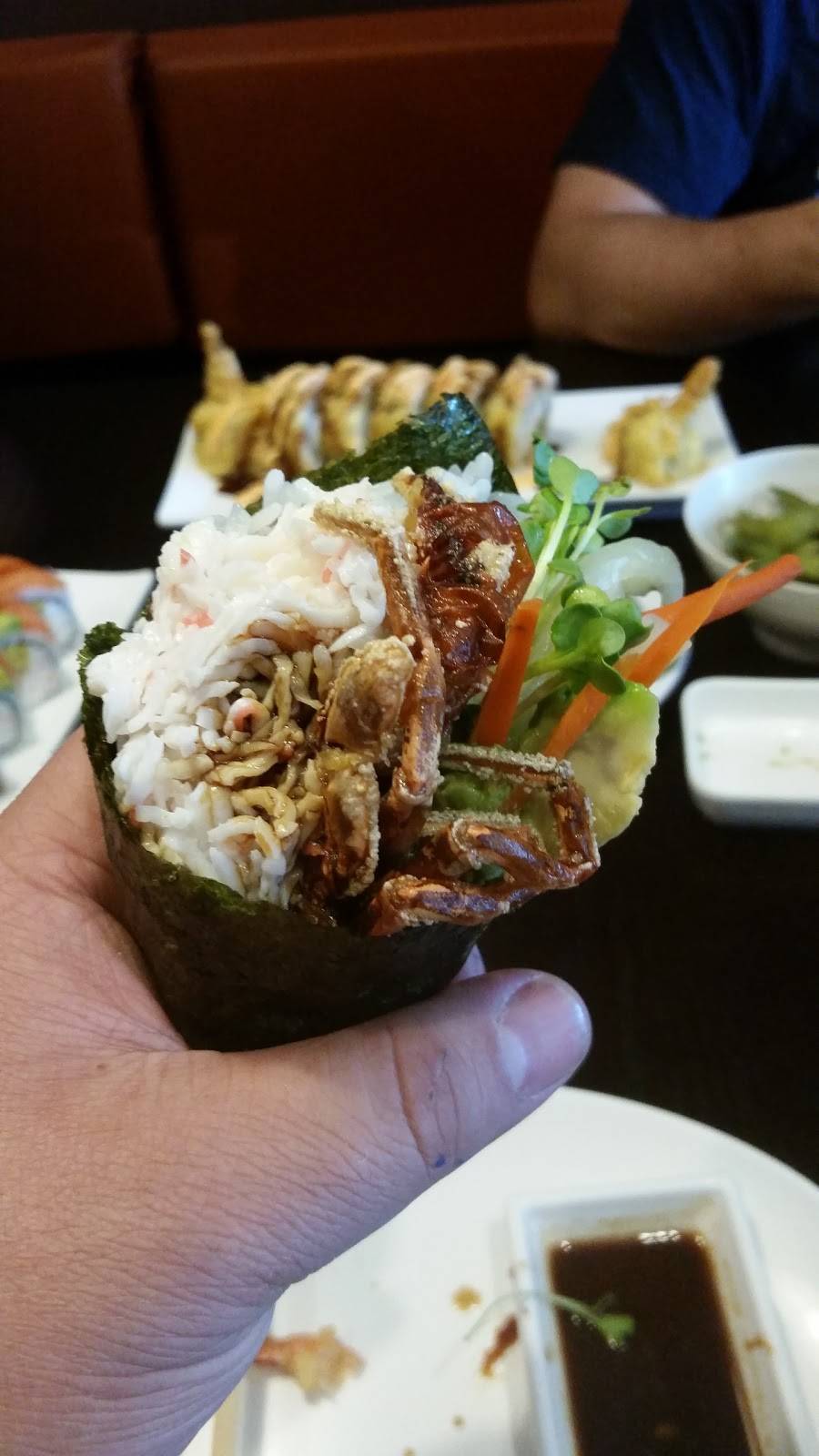 Oishii Sushi | restaurant | 6133 Magnolia Ave, Riverside, CA 92506, USA | 9517842550 OR +1 951-784-2550