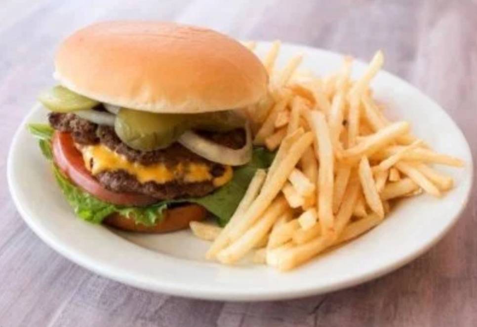 Steak n Shake | restaurant | 32751 Concord Dr, Madison Heights, MI 48071, USA | 2485881355 OR +1 248-588-1355