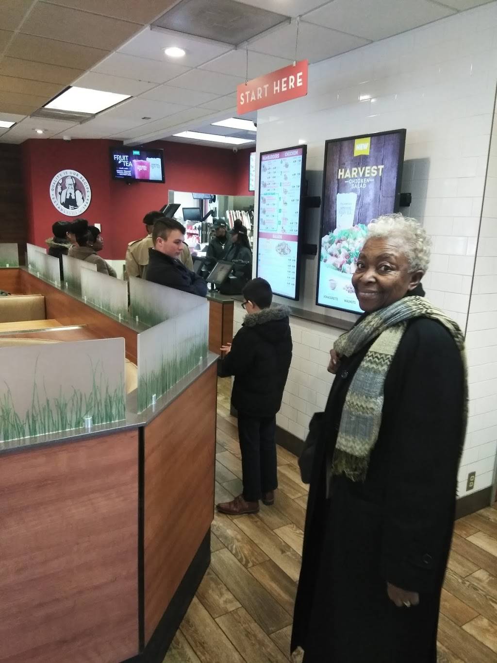 Wendys | restaurant | 116 Peebles St, Pittsburgh, PA 15221, USA | 4122471572 OR +1 412-247-1572