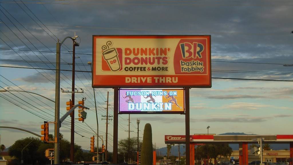 Dunkin | bakery | 4676 E Grant Rd, Tucson, AZ 85712, USA | 5207957142 OR +1 520-795-7142