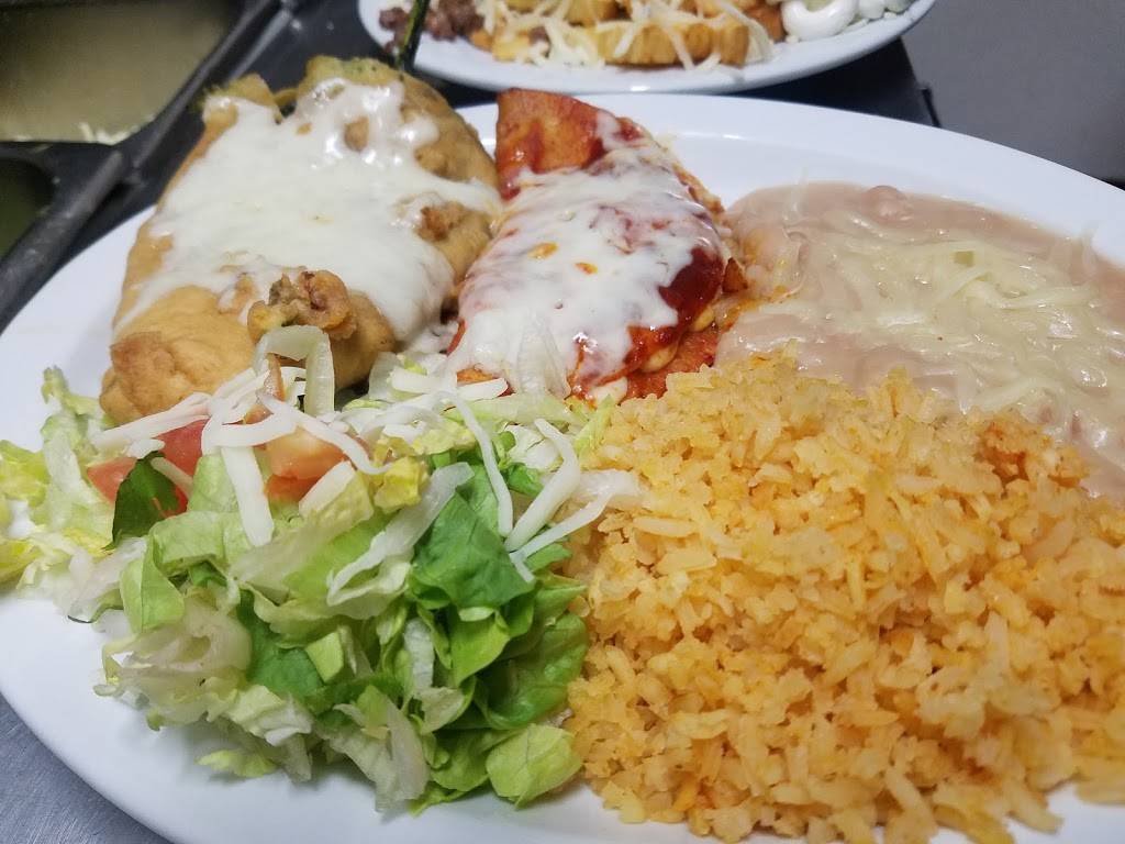 El Preferido Taco Shop | restaurant | 654 W Harvard Blvd, Santa Paula, CA 93060, USA | 8059332266 OR +1 805-933-2266