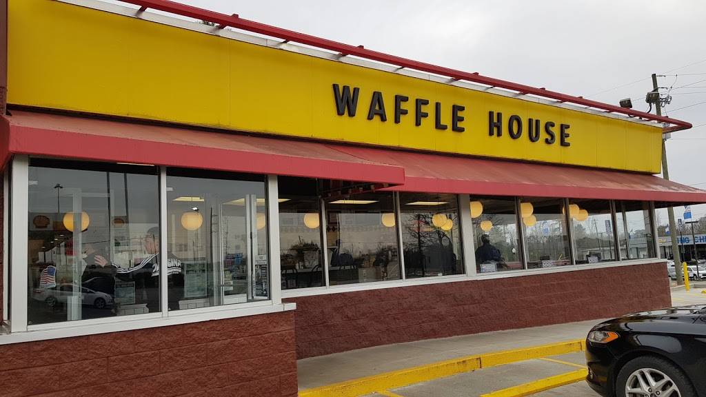 Waffle House | meal takeaway | 580 Fob James Dr, Valley, AL 36854, USA | 3347561936 OR +1 334-756-1936
