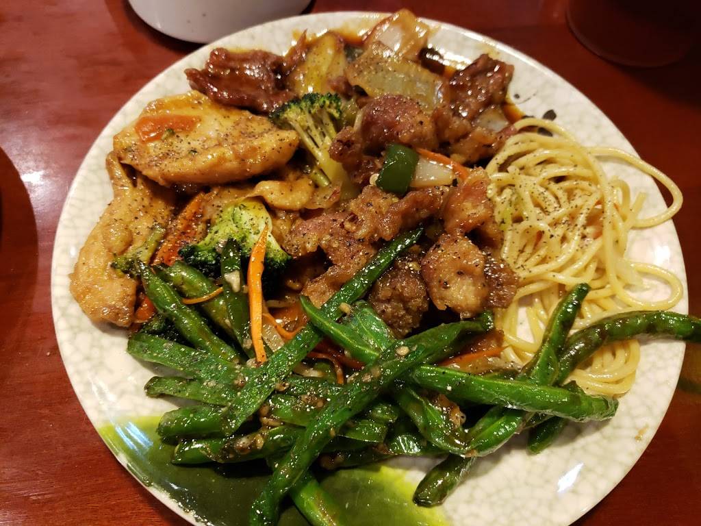 Lucky Buffet | restaurant | 1900 Lantaff Blvd, Madisonville, KY 42431, USA | 2708258585 OR +1 270-825-8585