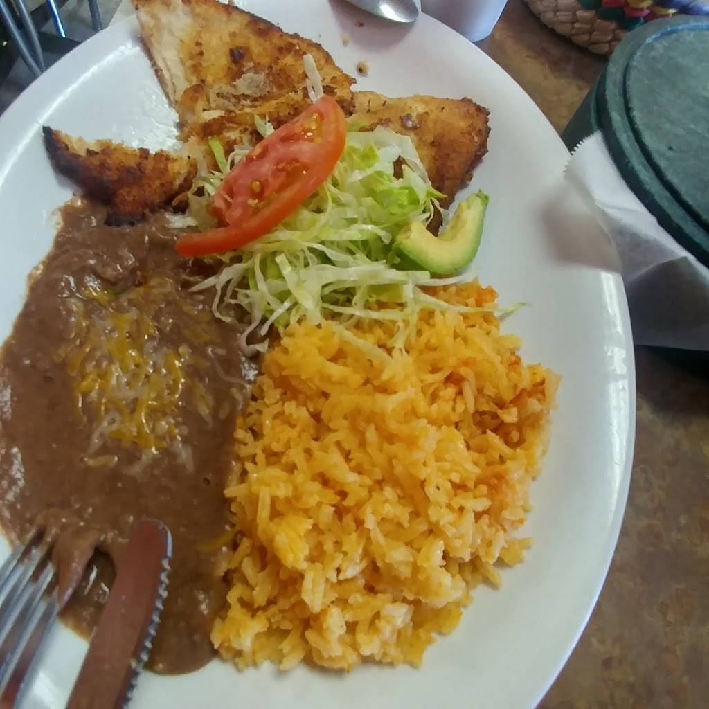 Los Girasoles Restaurant | restaurant | 1929 Franciscan Way, West Chicago, IL 60185, USA | 6302314446 OR +1 630-231-4446