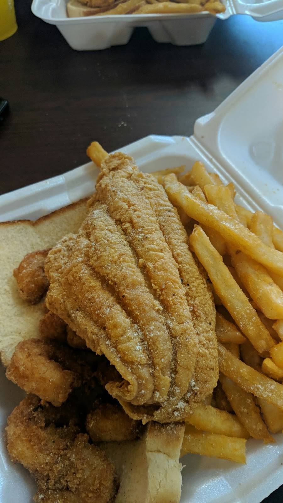 JJ’s Fish and Chicken | restaurant | 5723 Rockbridge Rd SW, Stone Mountain, GA 30087, USA | 4705454799 OR +1 470-545-4799