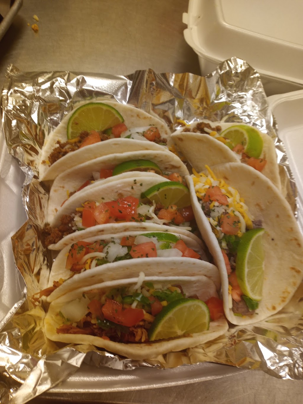 First Round Draft | restaurant | 611 S McCulloch Blvd W, Pueblo West, CO 81007, USA | 7195472313 OR +1 719-547-2313