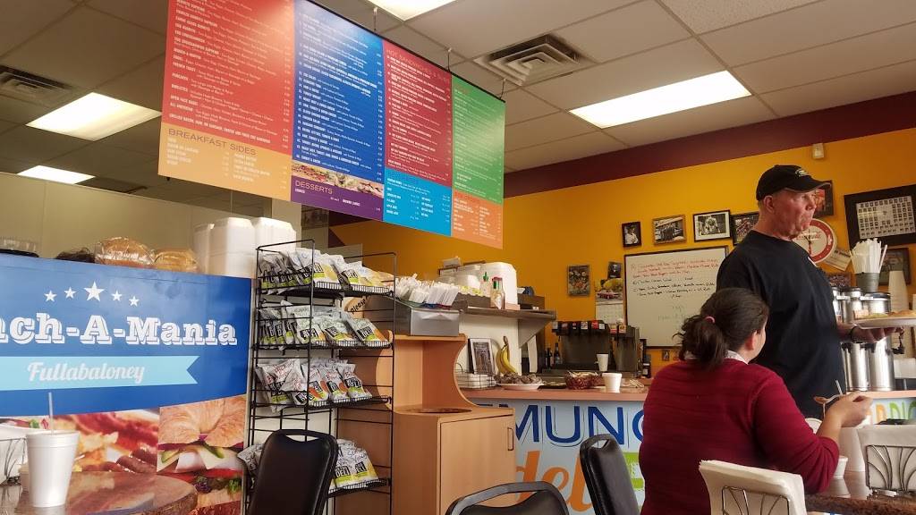 Munch A Mania | meal takeaway | 2090 E University Dr #107, Tempe, AZ 85281, USA | 4809677944 OR +1 480-967-7944