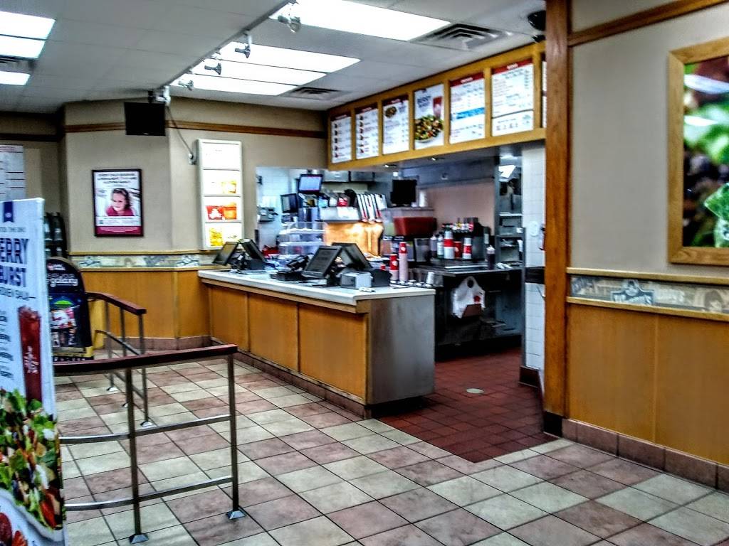 Wendys | restaurant | 7150 W Lake Mead Blvd, Las Vegas, NV 89128, USA | 7023631895 OR +1 702-363-1895