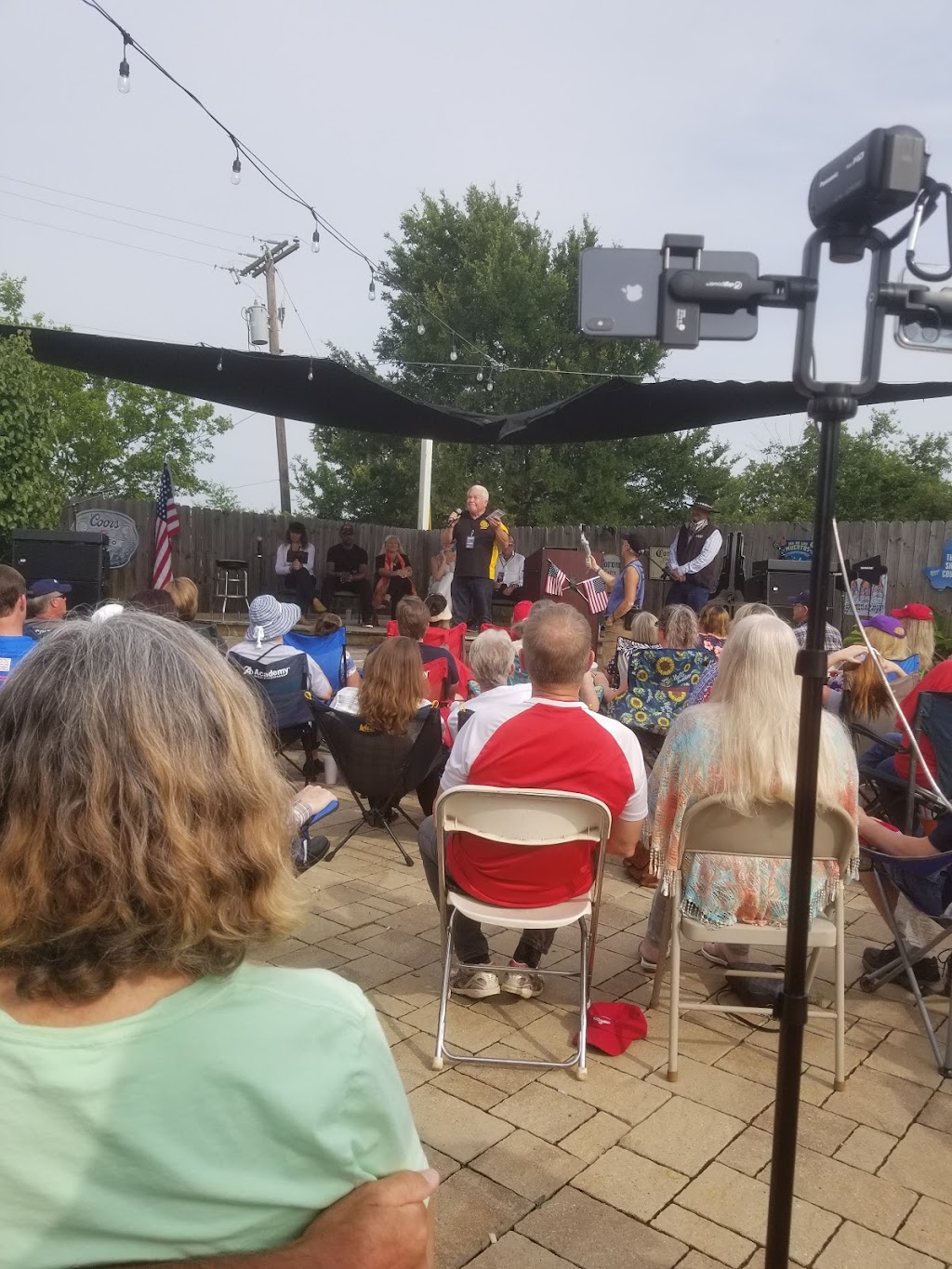 Macgyvers Food and Spirits | restaurant | 4276 FM1187, Burleson, TX 76028, USA | 8176154840 OR +1 817-615-4840