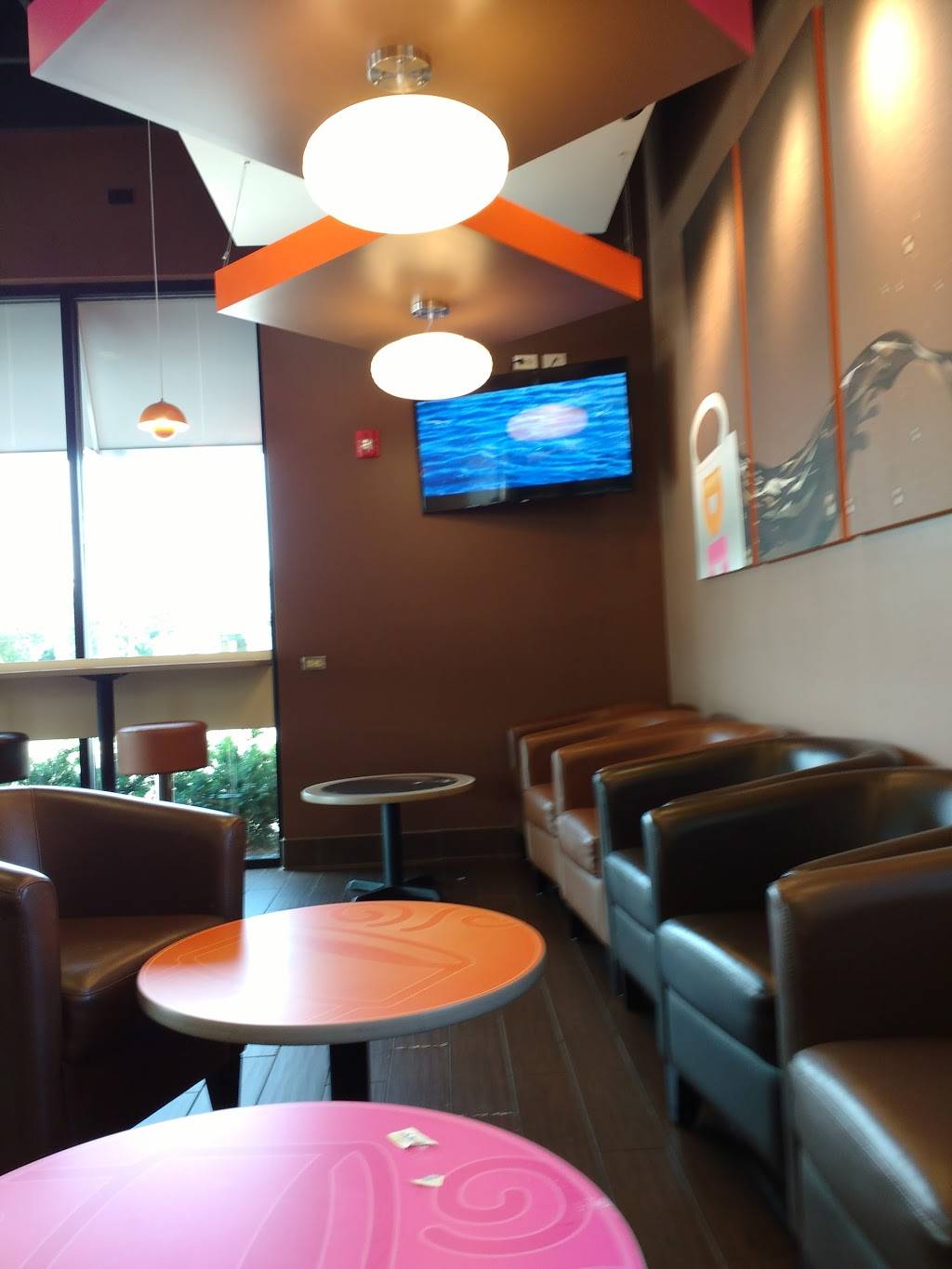 Dunkin Donuts | cafe | 2775 Dundee Rd, Northbrook, IL 60062, USA | 2242618913 OR +1 224-261-8913