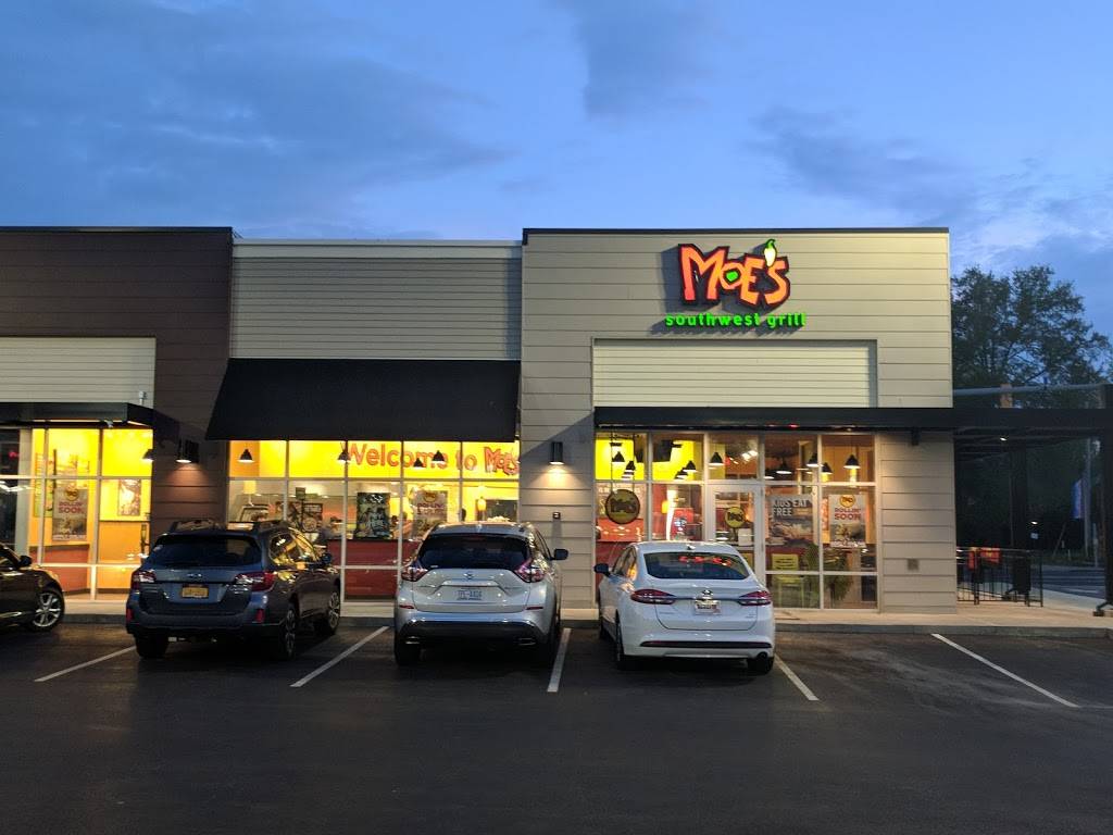 Moes Southwest Grill | restaurant | 1711 W Market St, Akron, OH 44313, USA | 3309589999 OR +1 330-958-9999