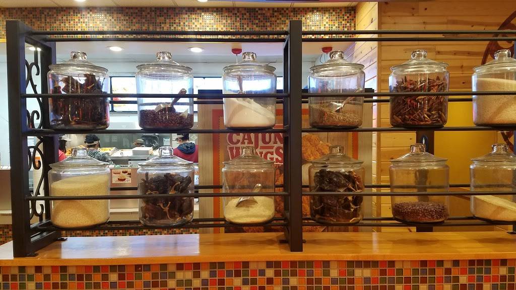 Popeyes Louisiana Kitchen | restaurant | 10 San Pablo Towne Center, San Pablo, CA 94806, USA | 5104122289 OR +1 510-412-2289