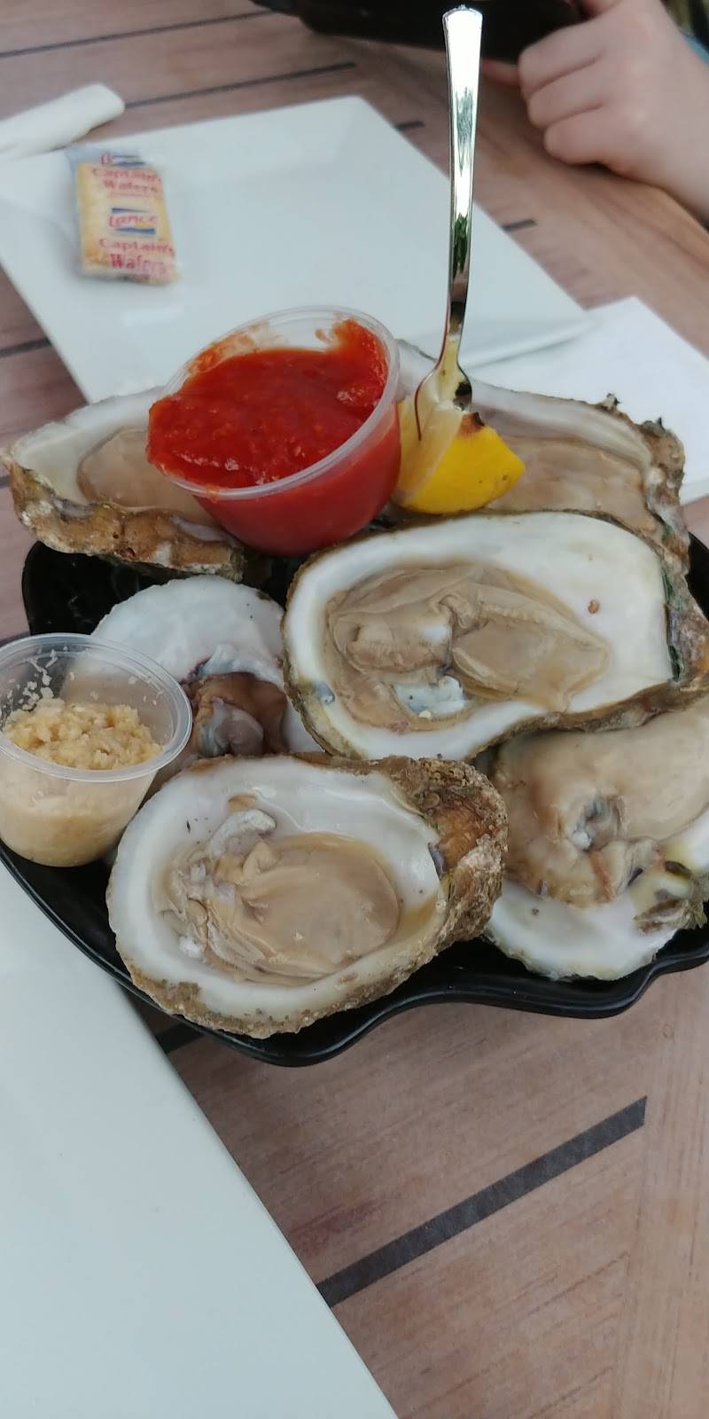 Jojos Raw Bar & Grill | restaurant | 13889 Wellington Trace A-20, Wellington, FL 33414, USA | 5614271997 OR +1 561-427-1997