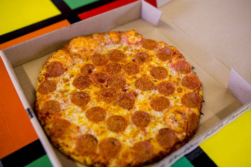 A.Ds Pizza | meal delivery | 110 Tamarack Dr, Canyon Lake, TX 78133, USA | 8309353697 OR +1 830-935-3697