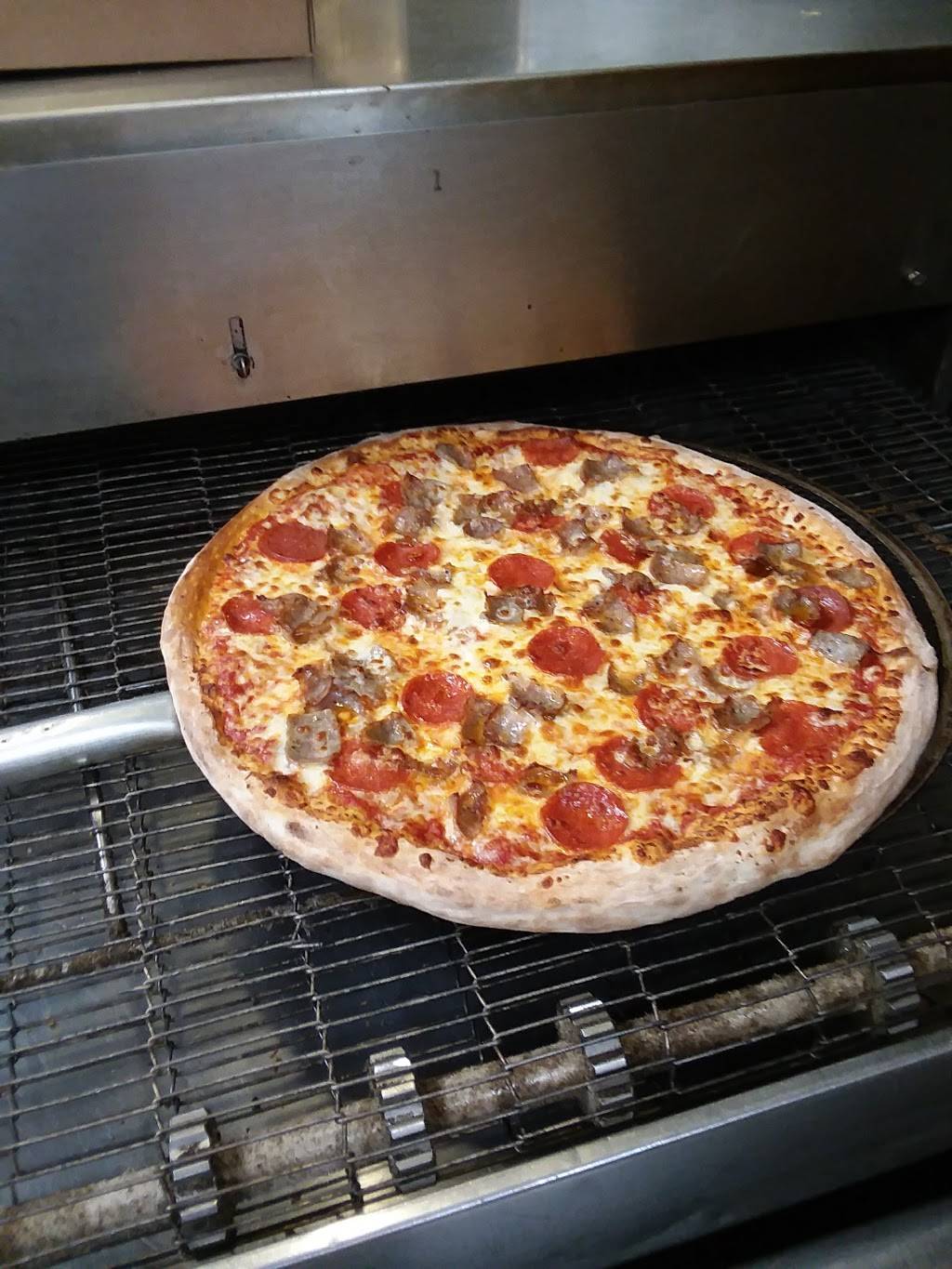 Rossinis Pizzeria | restaurant | 418 Boston Post Rd, Sudbury, MA 01776, USA | 9785790580 OR +1 978-579-0580