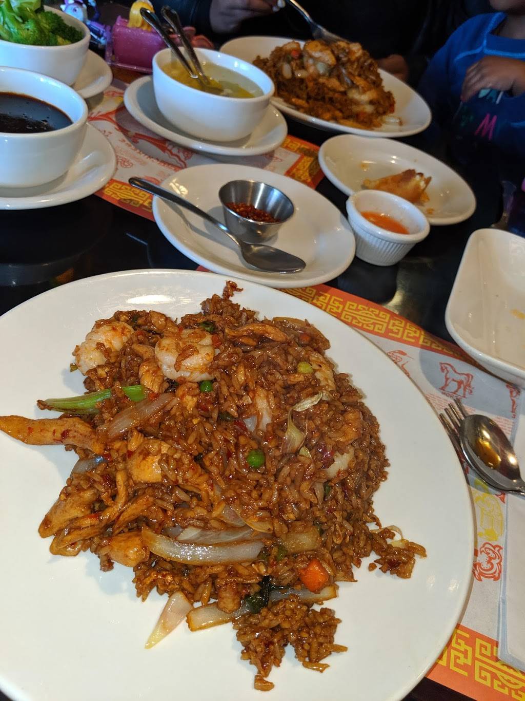 Bangkok Hung Cafe | restaurant | 29528 Northwestern Hwy, Southfield, MI 48034, USA | 2483560032 OR +1 248-356-0032