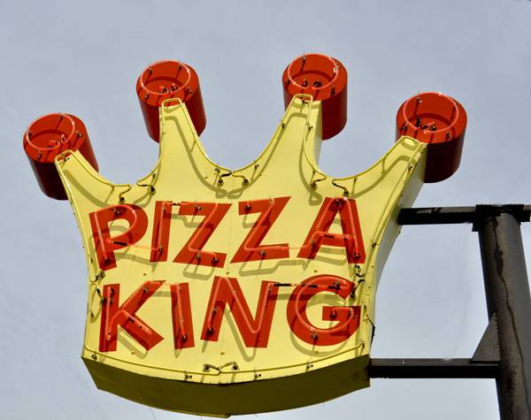 Pizza King of Alexandria | restaurant | 1409 N Park Ave, Alexandria, IN 46001, USA | 7657244401 OR +1 765-724-4401
