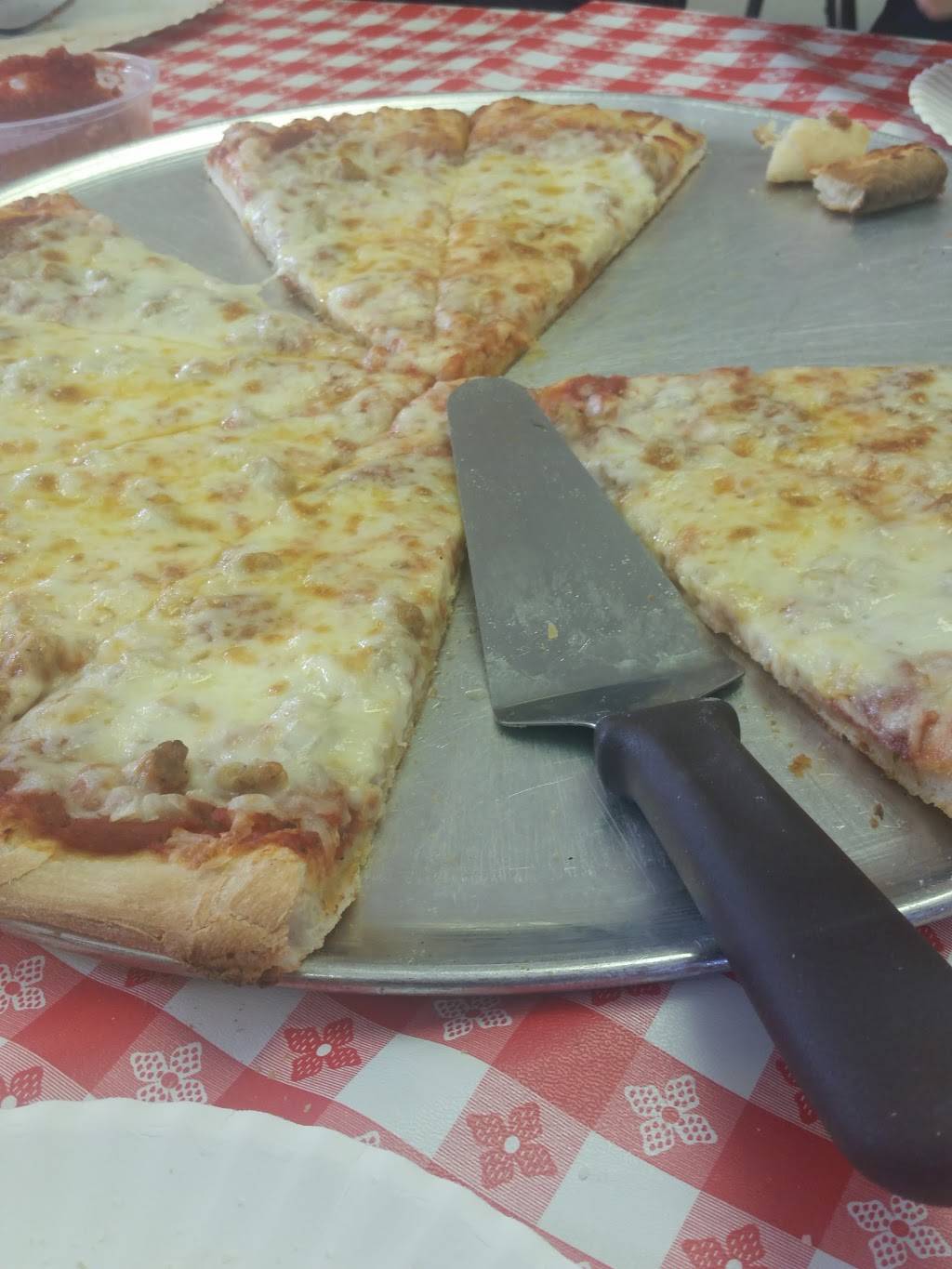 Vesuvio Pizza | restaurant | 1651 Toledo Rd, Elkhart, IN 46516, USA | 5742930772 OR +1 574-293-0772