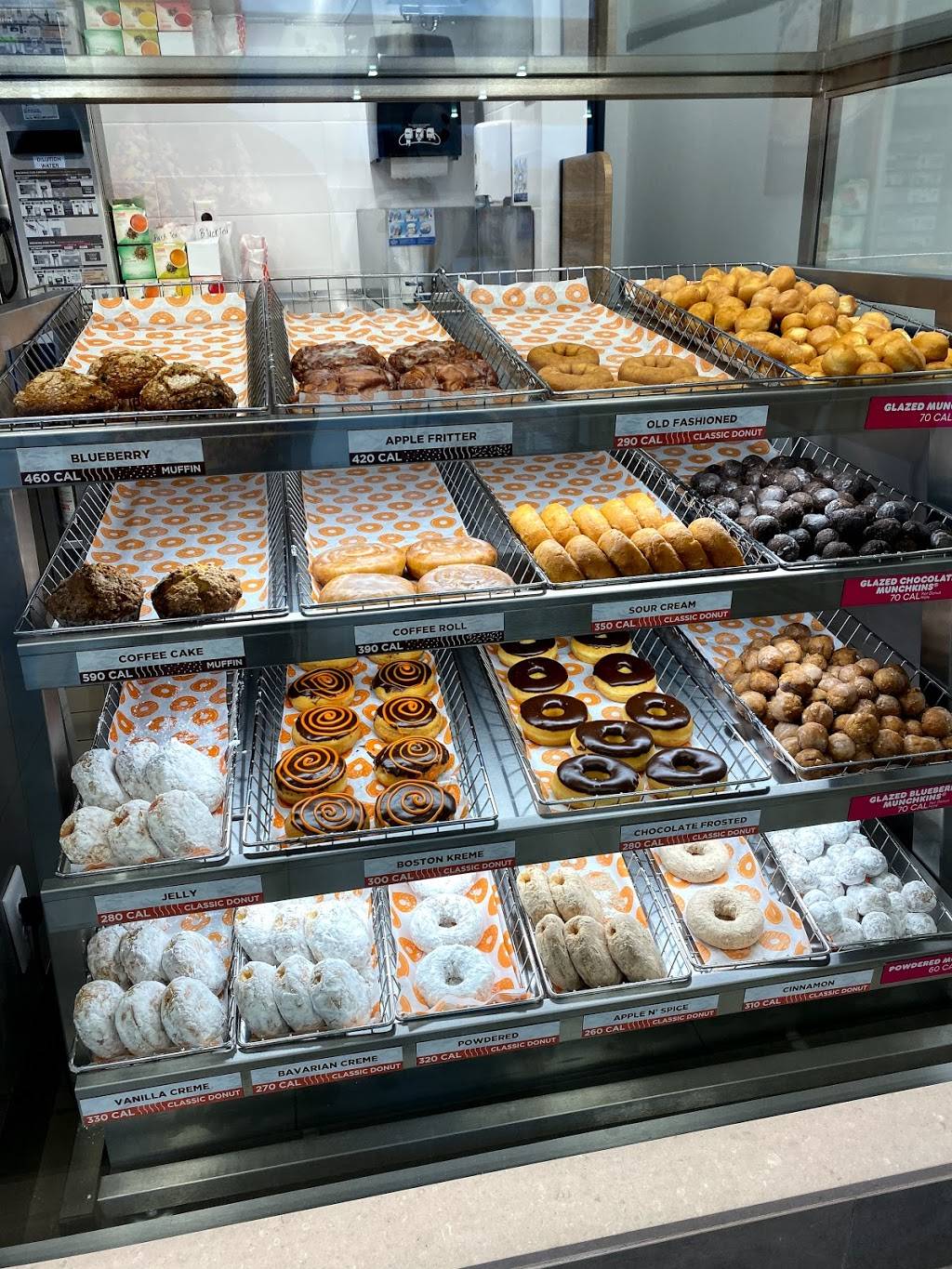 Dunkin | bakery | 3631 Blanding Blvd Building 1, Jacksonville, FL 32210, USA | 9045248940 OR +1 904-524-8940