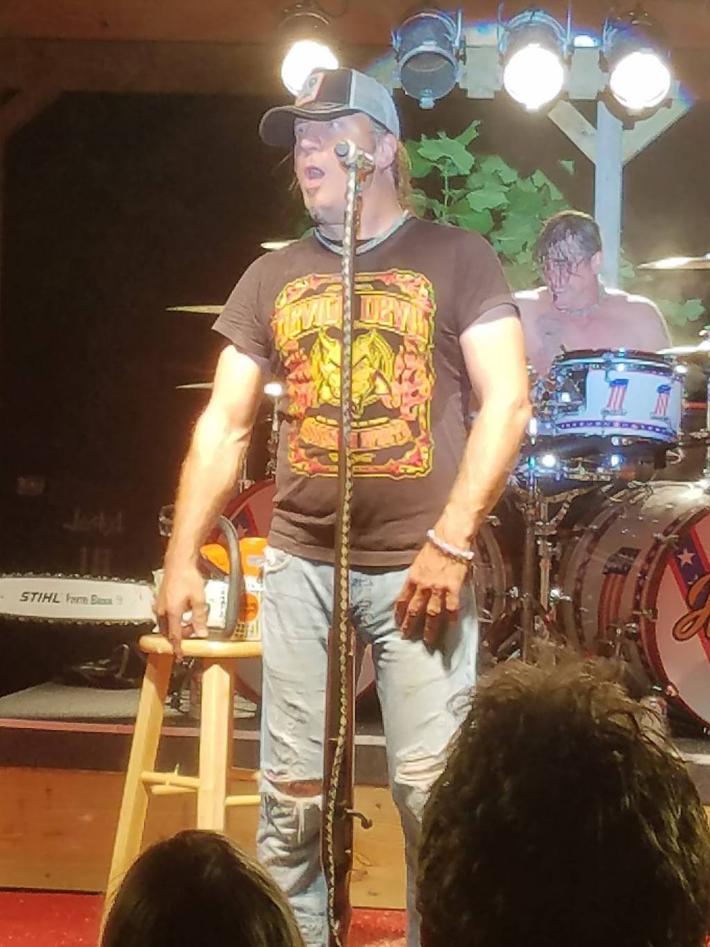 Muddy Creek Saloon | restaurant | 1314 Hebron Rd, Heath, OH 43056, USA | 7405220067 OR +1 740-522-0067