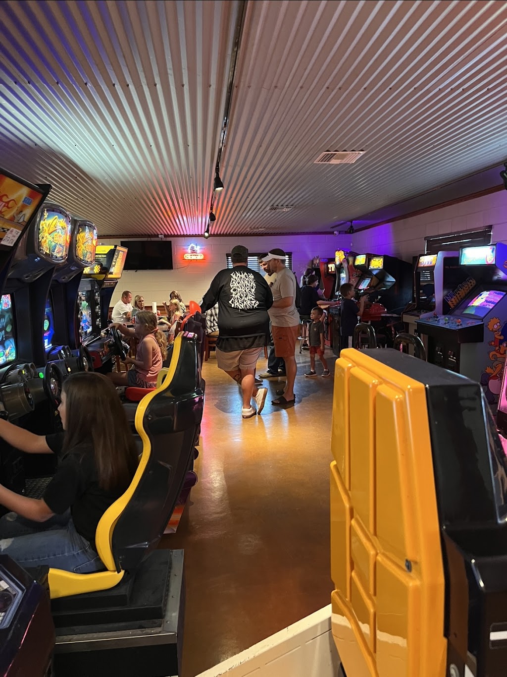 Joysticks | restaurant | 12337 Harrington Rd, Fountain, FL 32438, USA | 8507224785 OR +1 850-722-4785