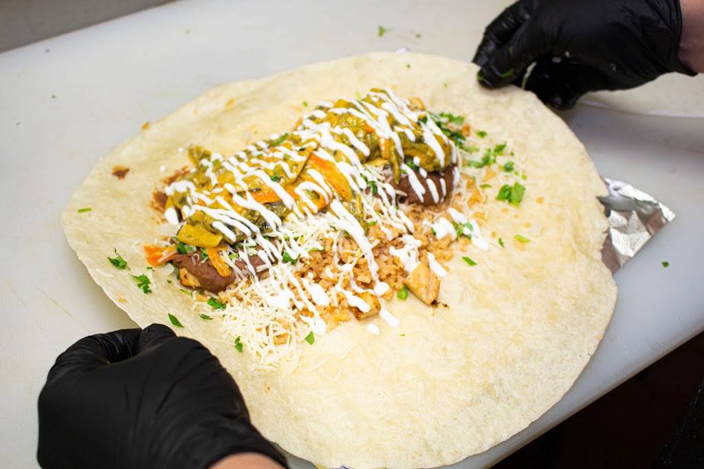 Mexi-Cali Manny’s | restaurant | 32475 Temecula Pkwy G103B, Temecula, CA 92592, USA | 9513033004 OR +1 951-303-3004