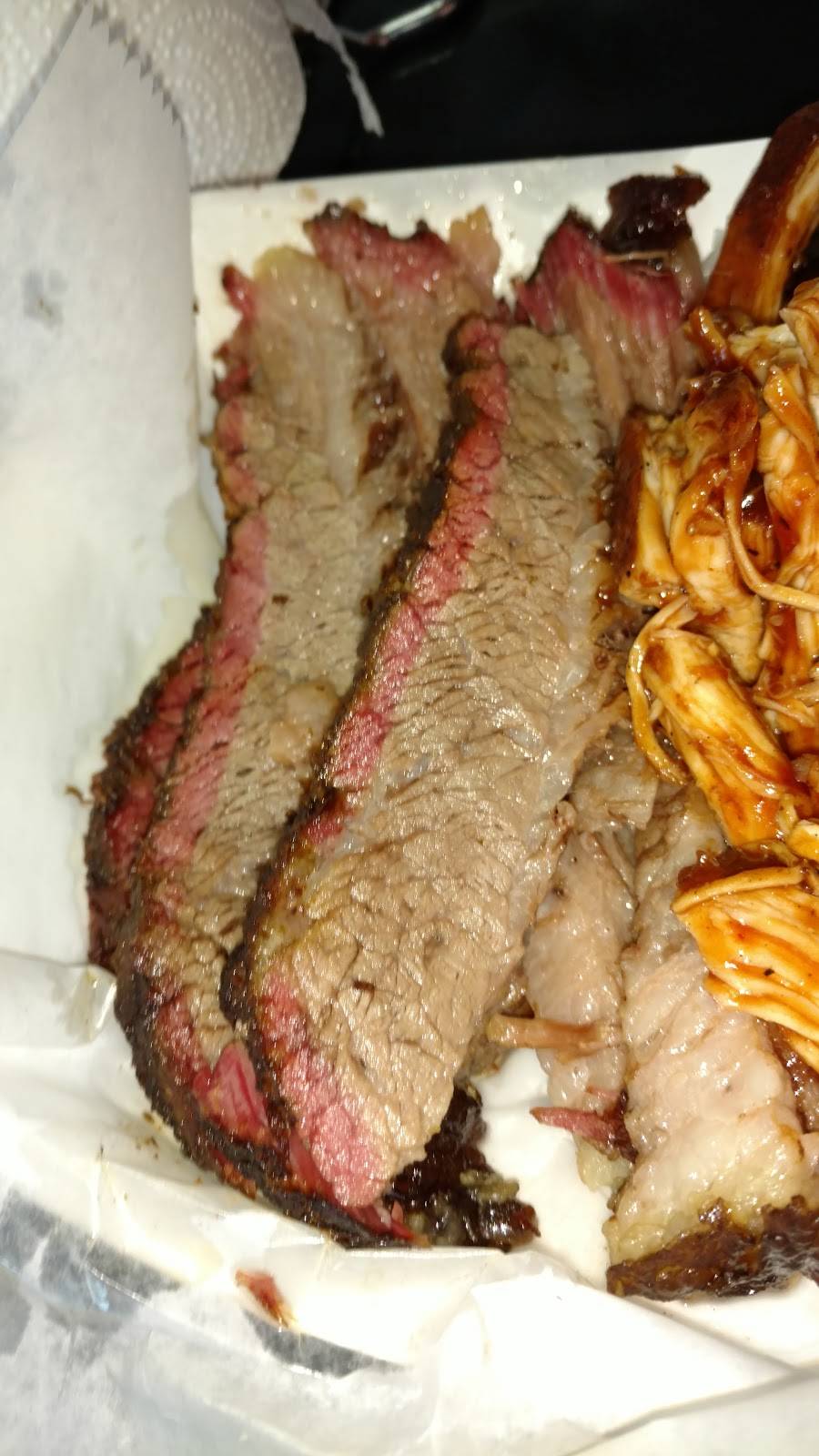 Harleys Hardwoodz BBQ | restaurant | 1703 Charlestown New Albany Rd, Jeffersonville, IN 47130, USA | 8122844490 OR +1 812-284-4490