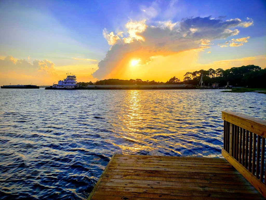 The Soundside Club | restaurant | 107 Kissam St, Bldg. 90910, Hurlburt Field, FL 32544, USA | 8508847507 OR +1 850-884-7507