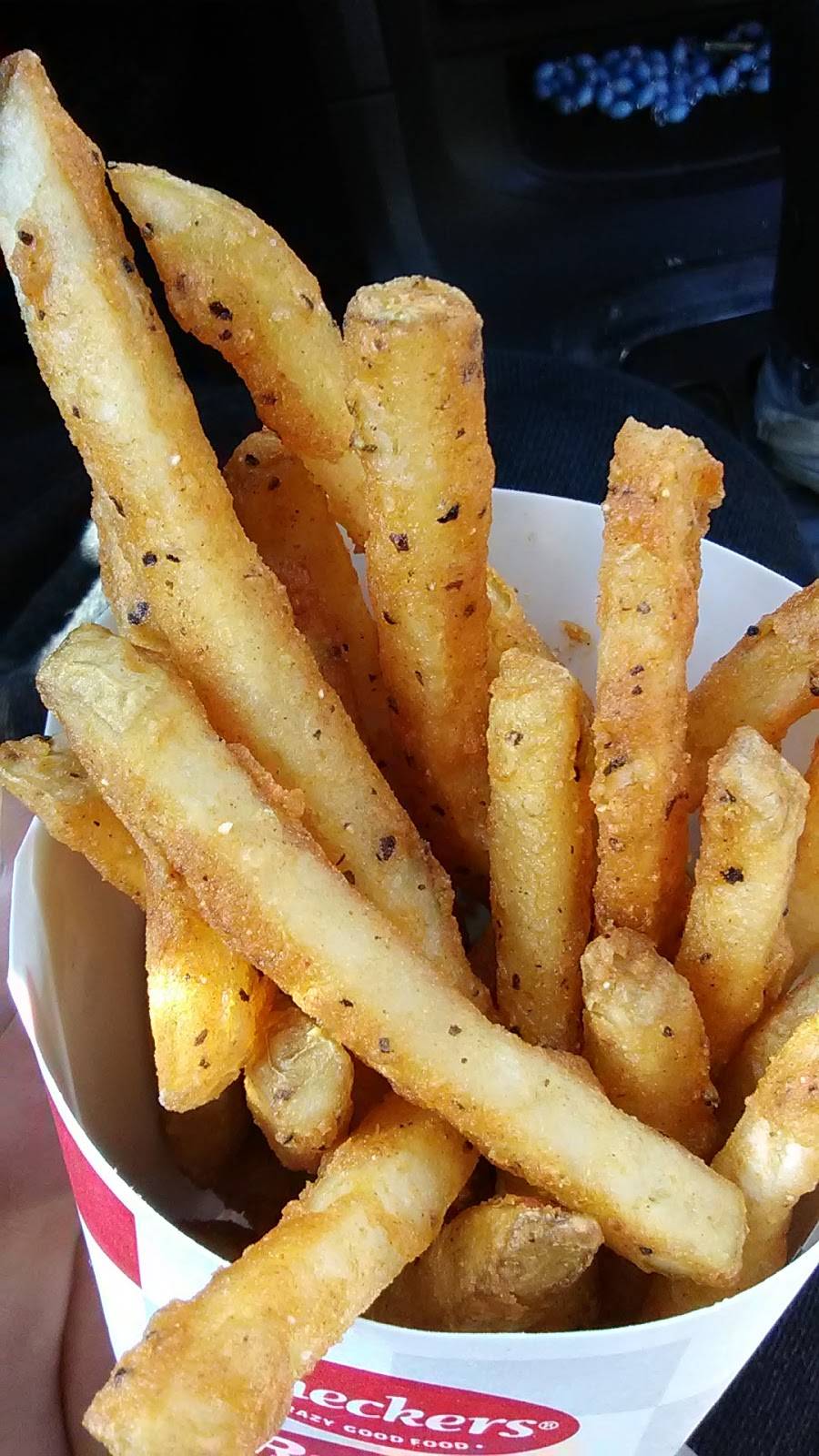 Checkers | restaurant | 2563 Union Rd #900, Cheektowaga, NY 14227, USA | 7162622165 OR +1 716-262-2165