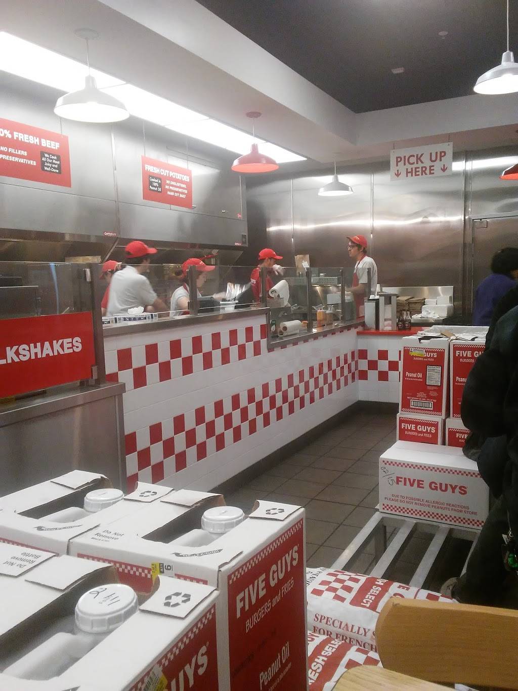 Five Guys | meal takeaway | 1855 41st Ave, Capitola, CA 95010, USA | 8314751948 OR +1 831-475-1948